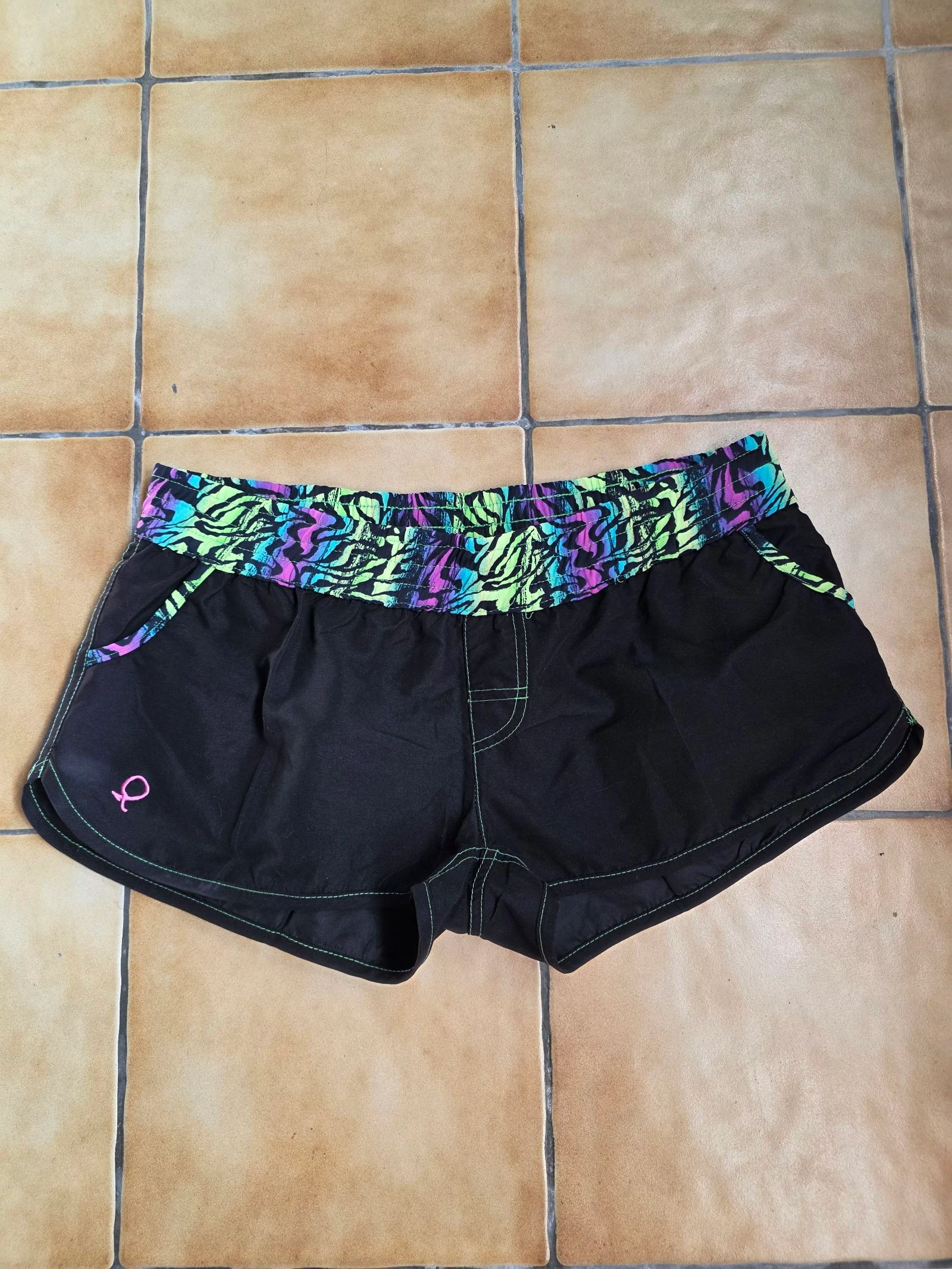 Short de bain mini fluo neon zebra sportswear beachwear Y2K taille 42
